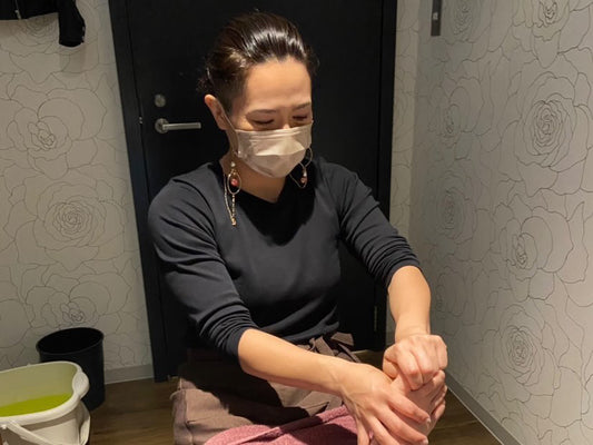 [Osaka store] Sakamitsu practitioner foot pressure point